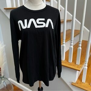 Hyper Space NASA Astronaut Men’s Large Long Sleeve Shirt Black